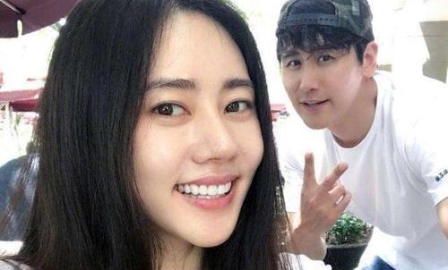 秋瓷炫整容了吗动了哪里(秋瓷炫百度贴吧)