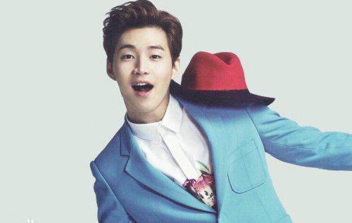 刘宪华小提琴水平是几级？刘宪华roomm(如何评价刘宪华的小提琴演奏水平)