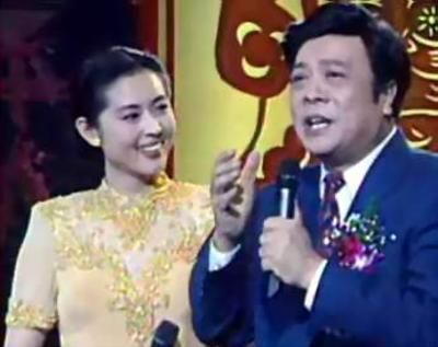 倪萍现任丈夫杨亚洲照片图(倪萍的丈夫杨亚洲的照片)