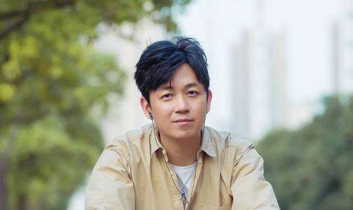 潘粤明和董洁是怎么回事离婚始末(董洁和潘粤明为什么分手原因)