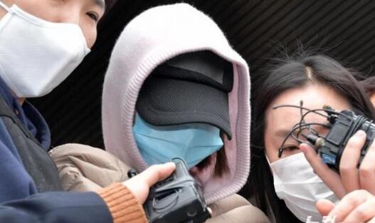 黄荷娜男友自杀(黄荷娜现男友)