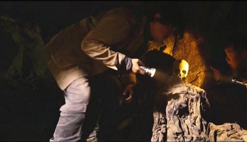 鬼吹灯之牧野诡事里胡天跟胡八一什么关系?(鬼吹灯中胡八一) 鬼吹灯之牧野诡事里胡天跟胡八一什么关系?(鬼吹灯中胡八一)