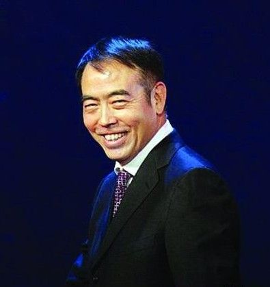 倪萍现任丈夫杨亚洲照片图(倪萍的丈夫杨亚洲的照片)