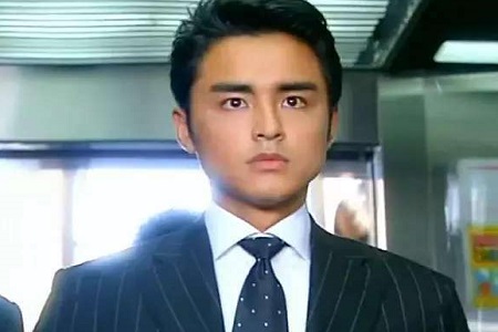 杨烁《归还世界给你》演霸道总裁被嘲太油腻(归还世界给你杨烁被闺蜜)