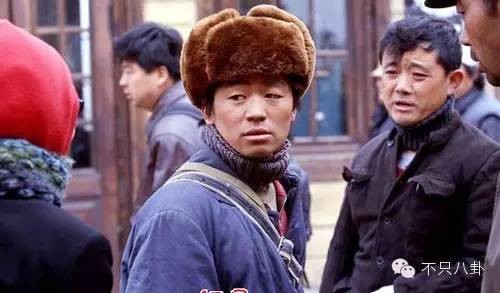 王宝强现在片酬是多少?王宝强如何从25块(王宝强片酬8000万)