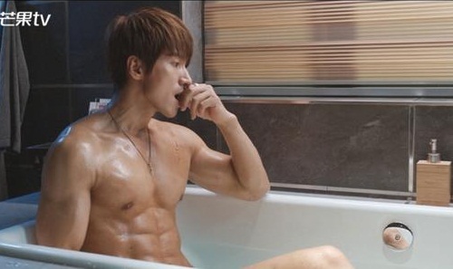 言承旭沈月新剧年龄差遭吐槽(沈月和言承旭恋爱了吗)