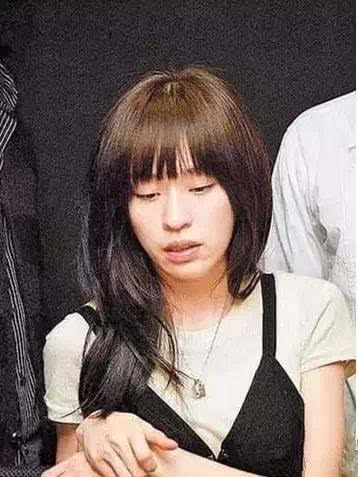 hebe化妆前后判若两人对比图(hebe近照)