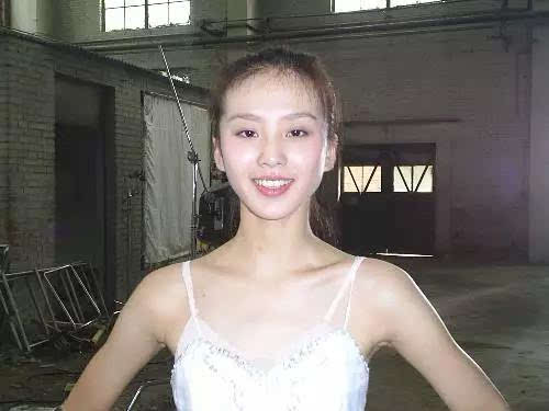 hebe化妆前后判若两人对比图(hebe近照)