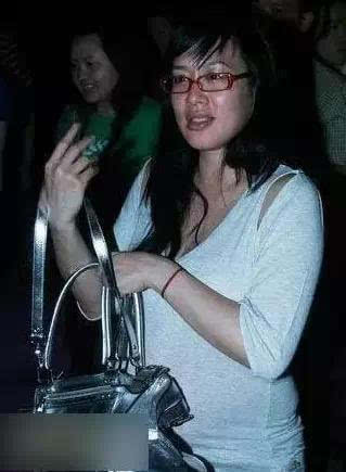 hebe化妆前后判若两人对比图(hebe近照)