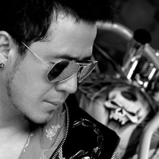 杨坤是同性恋吗(杨坤的对象)