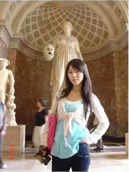 hebe化妆前后判若两人对比图(hebe近照)