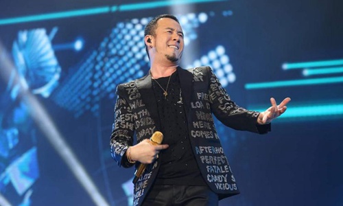 杨坤是同性恋吗(杨坤的对象)