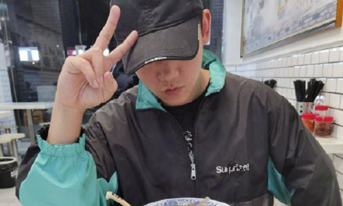 郑恺苗苗庆祝结婚一周年(郑恺苗苗庆祝结婚一周年苗苗)