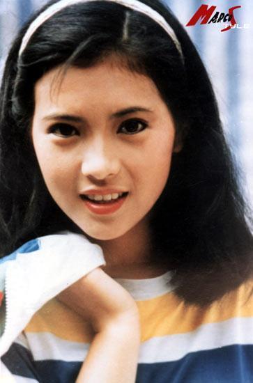 方美芳年轻时好美照片(方丽英年轻时的照片)