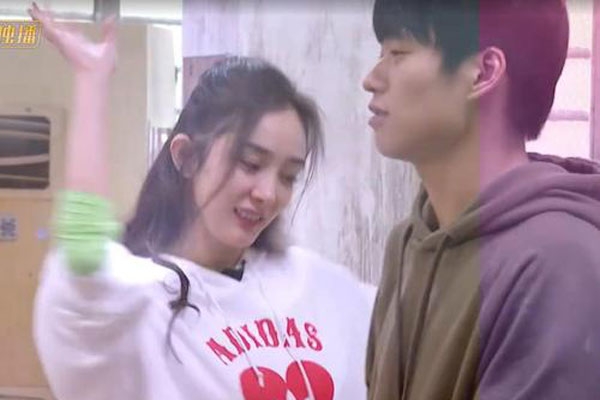 杨幂被嘲出道多年未入围白玉兰(杨幂提名过白玉兰最佳女主角么)