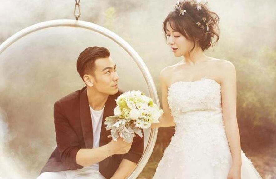 陈紫函老公戴向宇10年婚史真的吗(陈紫函老公戴向宇个人资料介绍)