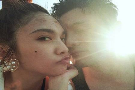 心机男孩李荣浩趁生日求婚杨丞琳(李荣浩求婚杨丞琳过程)