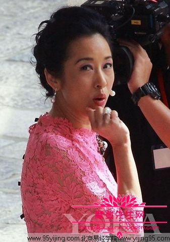 朱玲玲眼中的郭晶晶是怎样的(朱玲玲评价郭晶晶视频)