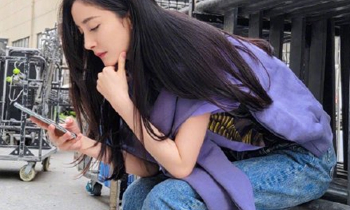 杨幂被嘲出道多年未入围白玉兰(杨幂提名过白玉兰最佳女主角么)