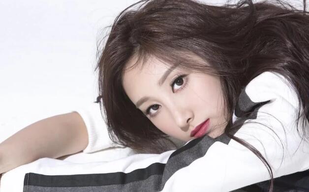 许靖韵为什么叫大魔王？许靖韵和毕书尽谁踢