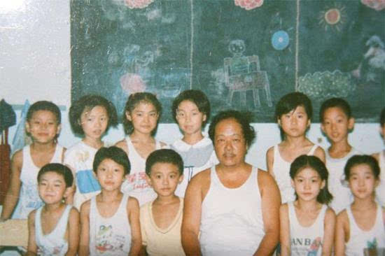 福原爱被张怡宁打哭视频(福原爱被张怡宁吊打视频)