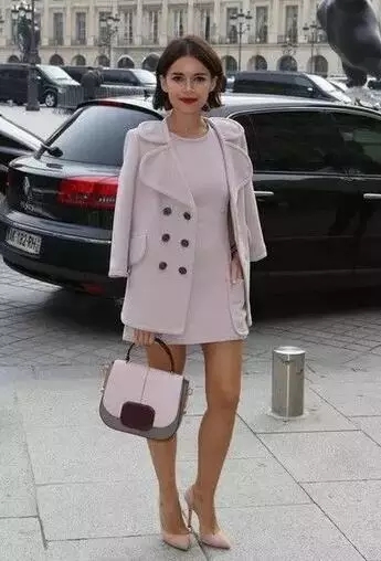 小个子女星这样穿出大长腿(小个子好身材的女明星)