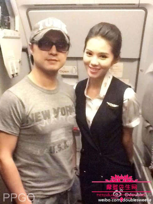 空姐曝光明星们的真实人品(空姐眼中的明星素质)