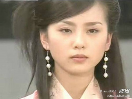 戚薇出道早期的照片(戚薇 早期) 戚薇出道早期的照片(戚薇 早期)