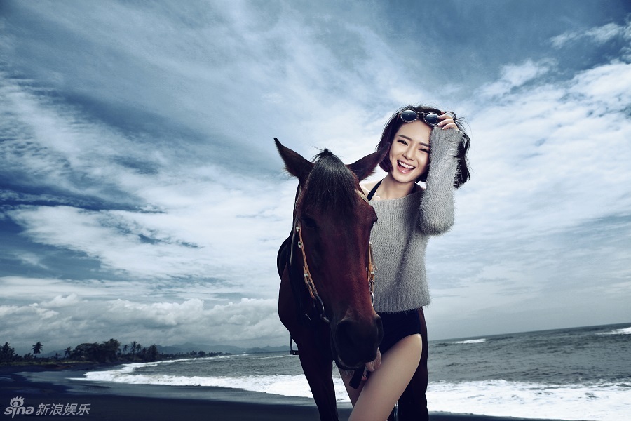 戚薇出道早期的照片(戚薇 早期) 戚薇出道早期的照片(戚薇 早期)