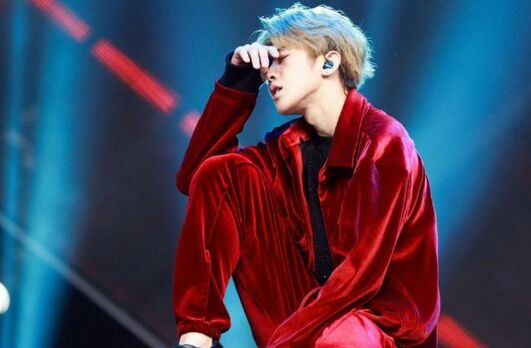 蔡徐坤为什么这么火(蔡徐坤因为什么火的)