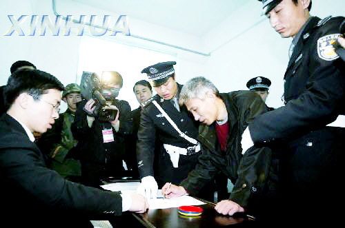 刘涌打刘德华耳光视频(刘德华打人视频)