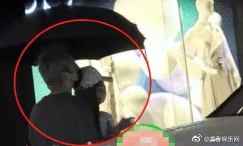 周扬青疑似新恋情曝光(周扬青 现男友) 周扬青疑似新恋情曝光(周扬青 现男友)