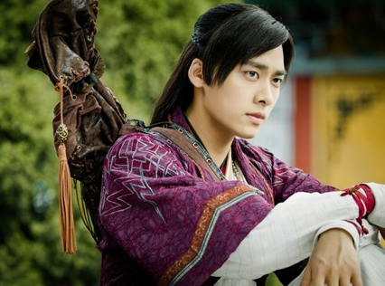 古装扮相最帅的男演员是谁?古装扮相最美的(演古装剧最帅的男演员) 古装扮相最帅的男演员是谁?古装扮相最美的(演古装剧最帅的男演员)