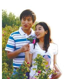 吴云飞现实中的老婆照片(吴云飞现实老婆叫什么名字) 吴云飞现实中的老婆照片(吴云飞现实老婆叫什么名字)