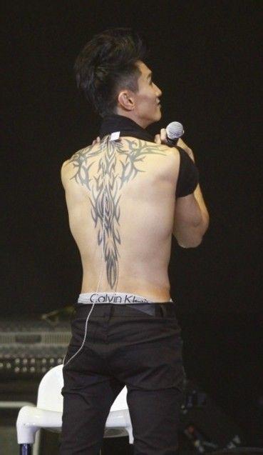 陈柏宇纹身图是什么含义？陈柏宇的女朋友是(宇的纹身图案)