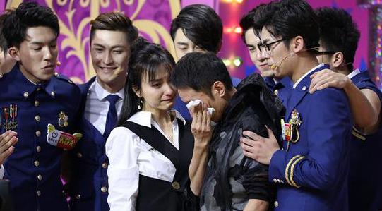 李维嘉终于出面回应自己为什么这么瘦了站<(李维嘉因为什么暴瘦) 李维嘉终于出面回应自己为什么这么瘦了站<(李维嘉因为什么暴瘦)