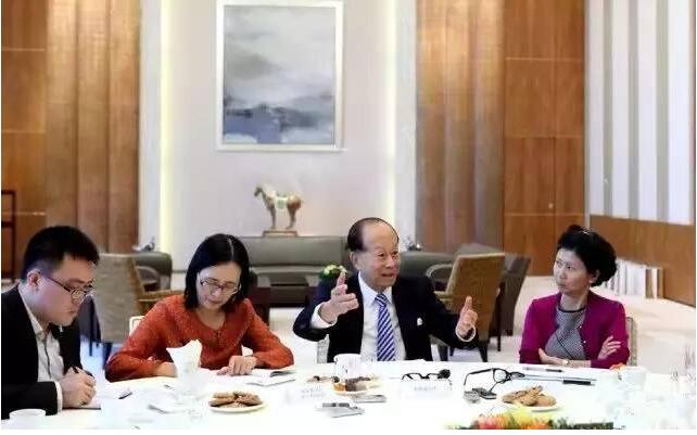 李嘉诚家庭饭局曝光(李嘉诚日常饮食)