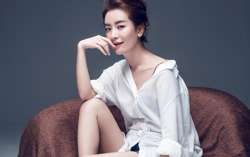 李晟问为什么她天天被遛(李晟会开车吗)