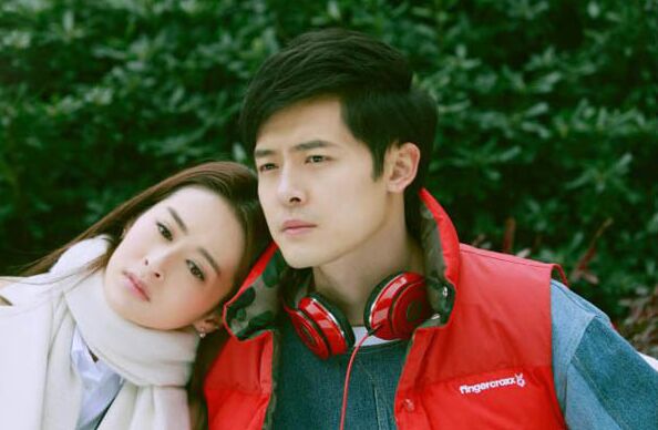 妻子的浪漫旅行：林峯在厕所求婚张馨月(妻子的浪漫旅行张馨月是谁)