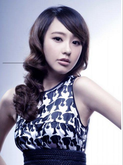 孙耀琦的男朋友是谁？孙耀琦赵丽颖事件视频(孙耀琦对象是谁)