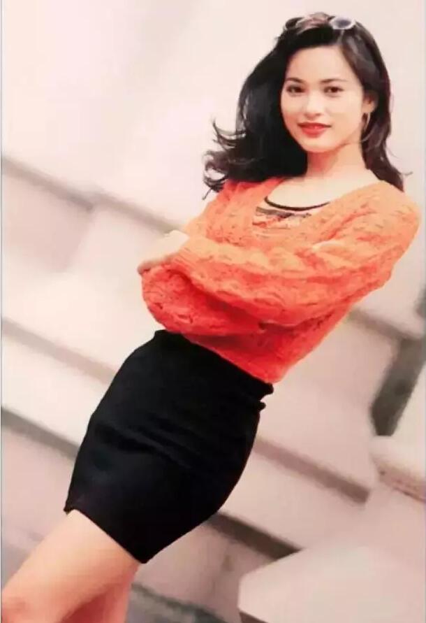 樊亦敏现在在卖鱼吗?樊亦敏年轻时好美照片 樊亦敏现在在卖鱼吗?樊亦敏年轻时好美照片