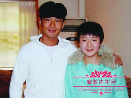 陈梦和黄晓明是表兄妹关系(陈梦表哥为啥是黄晓明)