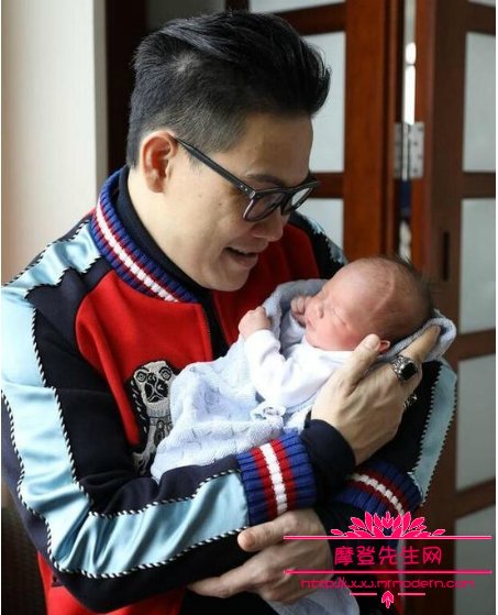 为什么歌迷叫苏永康阿公？苏永康老婆冯翠珊