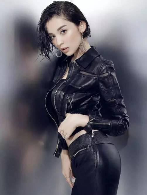 回顾古力娜扎大尺度照(古力娜扎合照碾压) 回顾古力娜扎大尺度照(古力娜扎合照碾压)