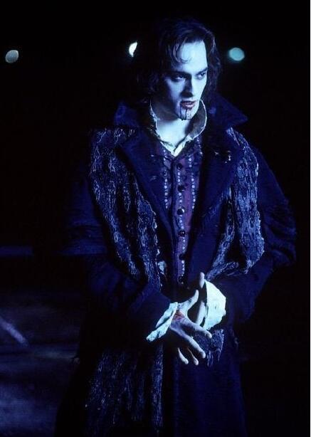 查理兹塞隆两任老公资料照片(查理兹·塞隆儿子)