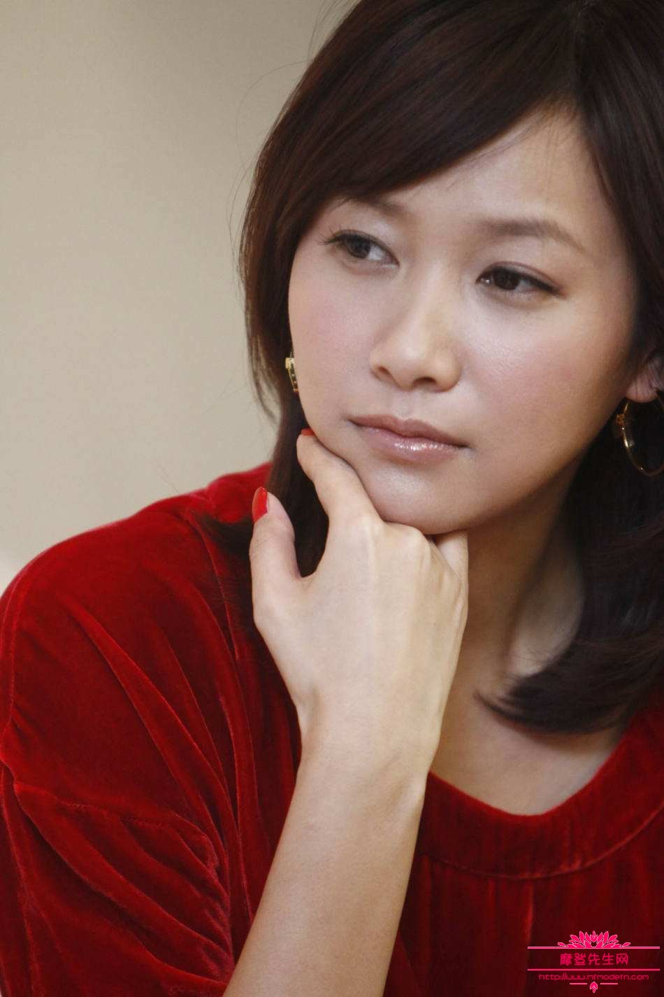 徐静蕾是黄磊的学生吗(梁静是黄磊学生吗)