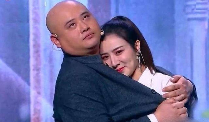 孙建宏刨活烧饼被骂事件详情(烧饼活被孙建宏刨啦) 孙建宏刨活烧饼被骂事件详情(烧饼活被孙建宏刨啦)