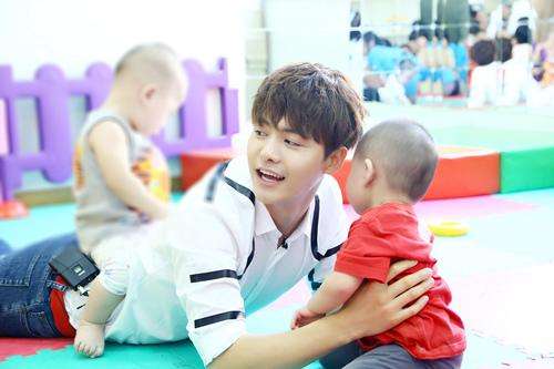 马天宇私生子是自己外甥?马天宇带小孩子的(马天宇粉丝的儿子) 马天宇私生子是自己外甥?马天宇带小孩子的(马天宇粉丝的儿子)