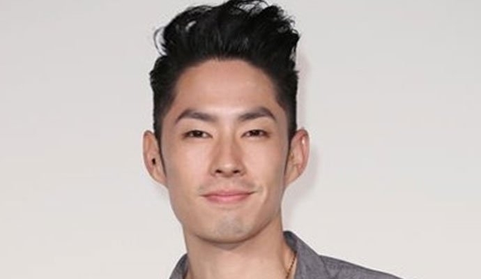 吴建豪剃掉眉毛什么原因好吓人