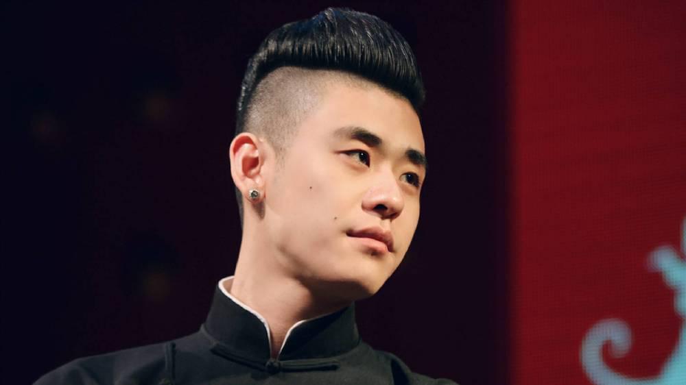 张云雷为什么叫平西王、老舅?小辫儿张云雷